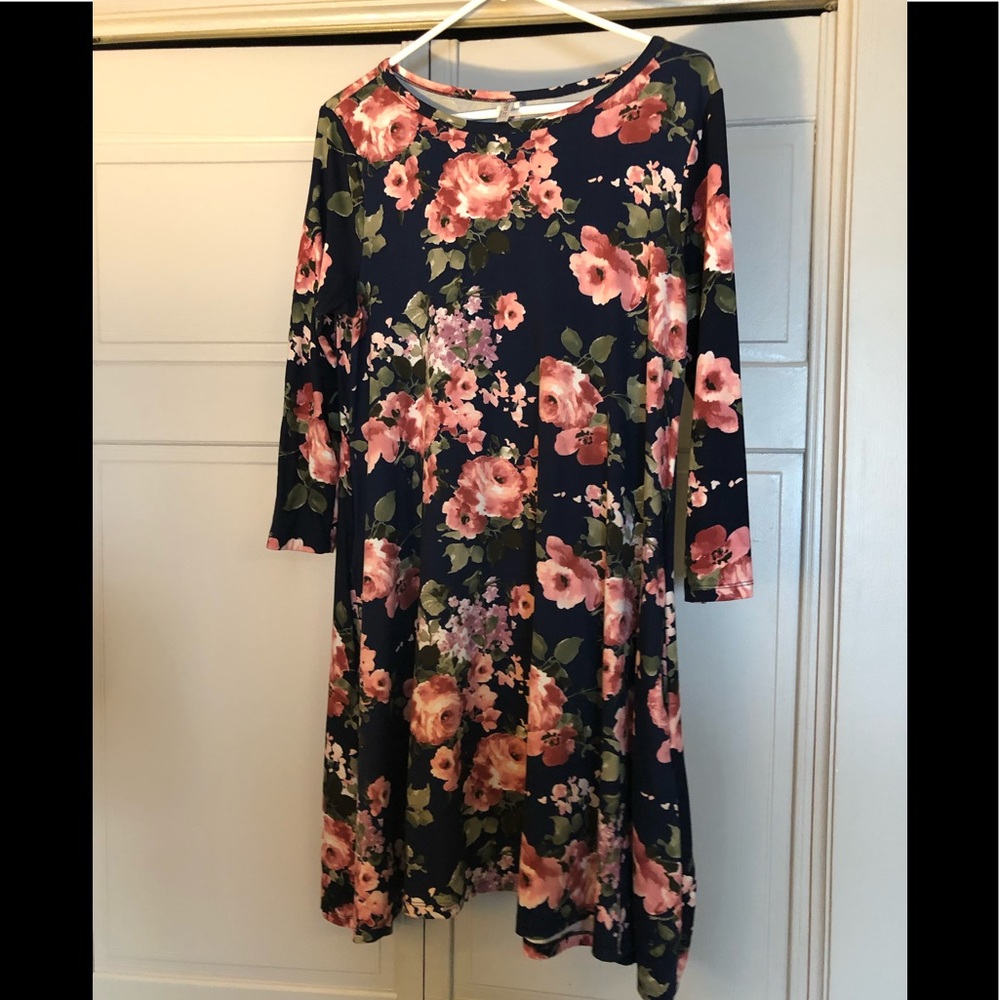 Honey and Lace navy blue and floral dress, sz med